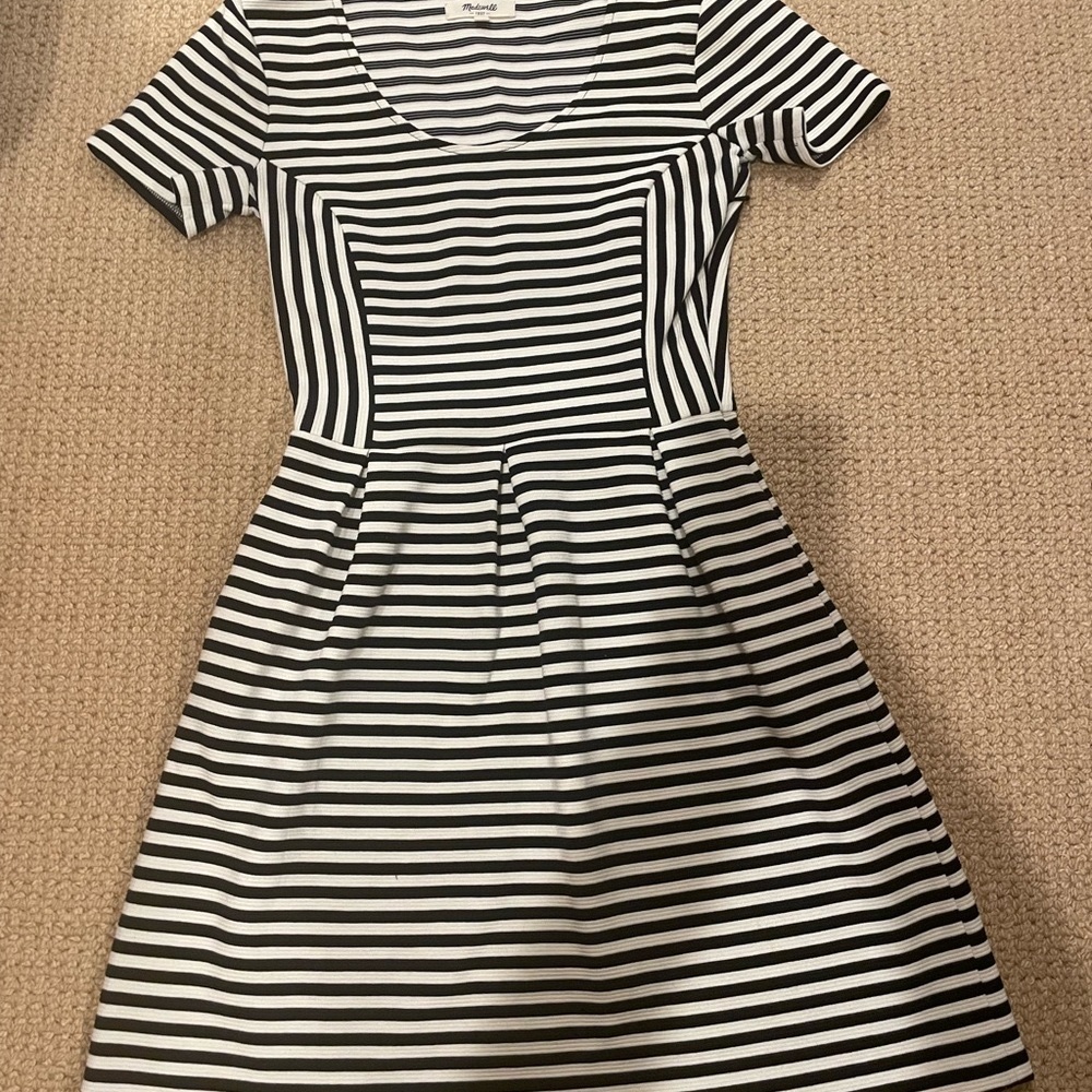 Madewell bistro dress